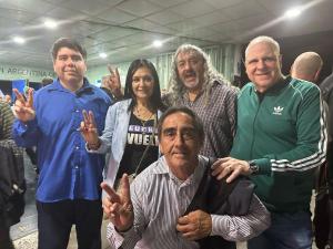 Marcelo Puella en la Federación de Box junto a compañeros en el día de la Lealtad Peronista (17/10/2024)